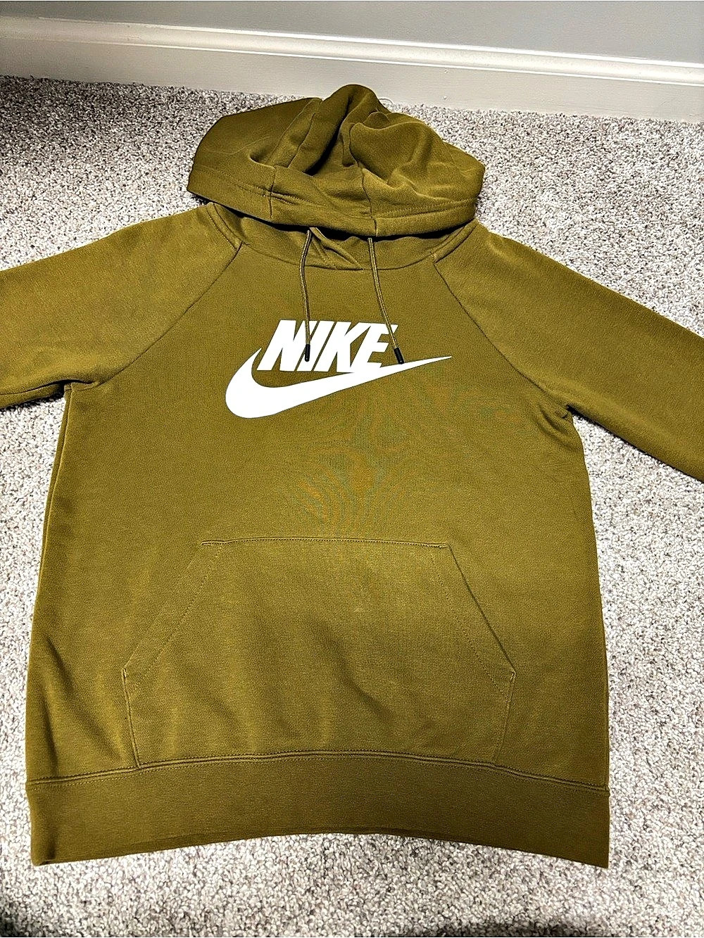 Nike Olive Pullover Hoodie Like New